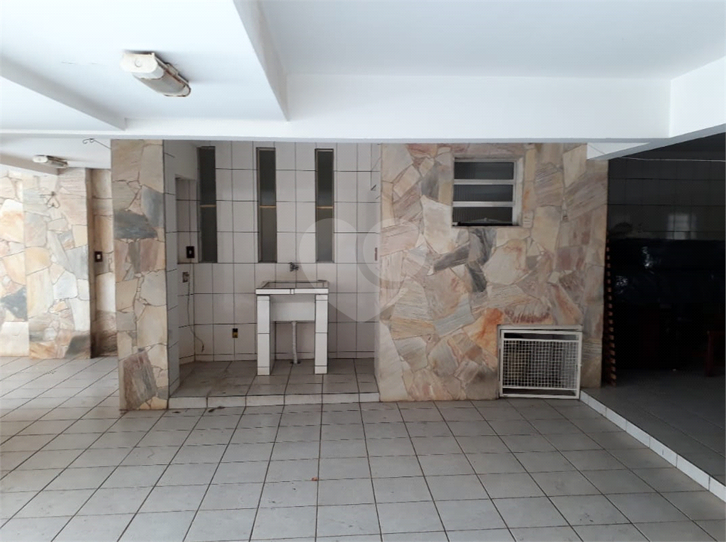 Sobrado à venda com 4 quartos, 200m² - Foto 29