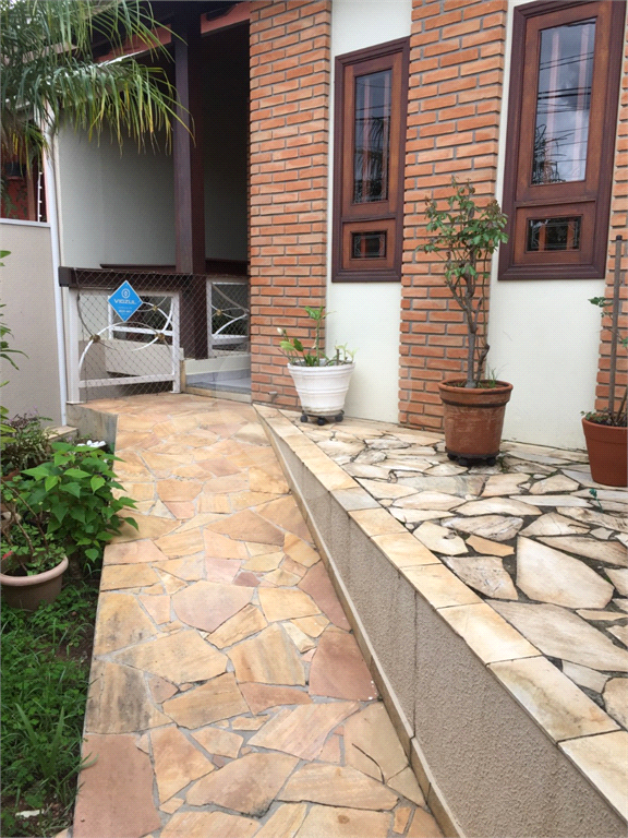 Sobrado à venda com 4 quartos, 200m² - Foto 24