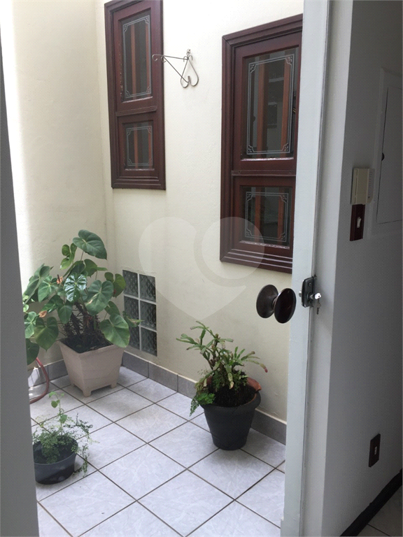 Sobrado à venda com 4 quartos, 200m² - Foto 7