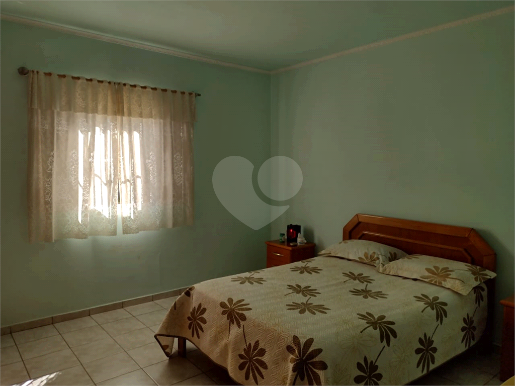 Chácara à venda com 3 quartos, 441m² - Foto 4
