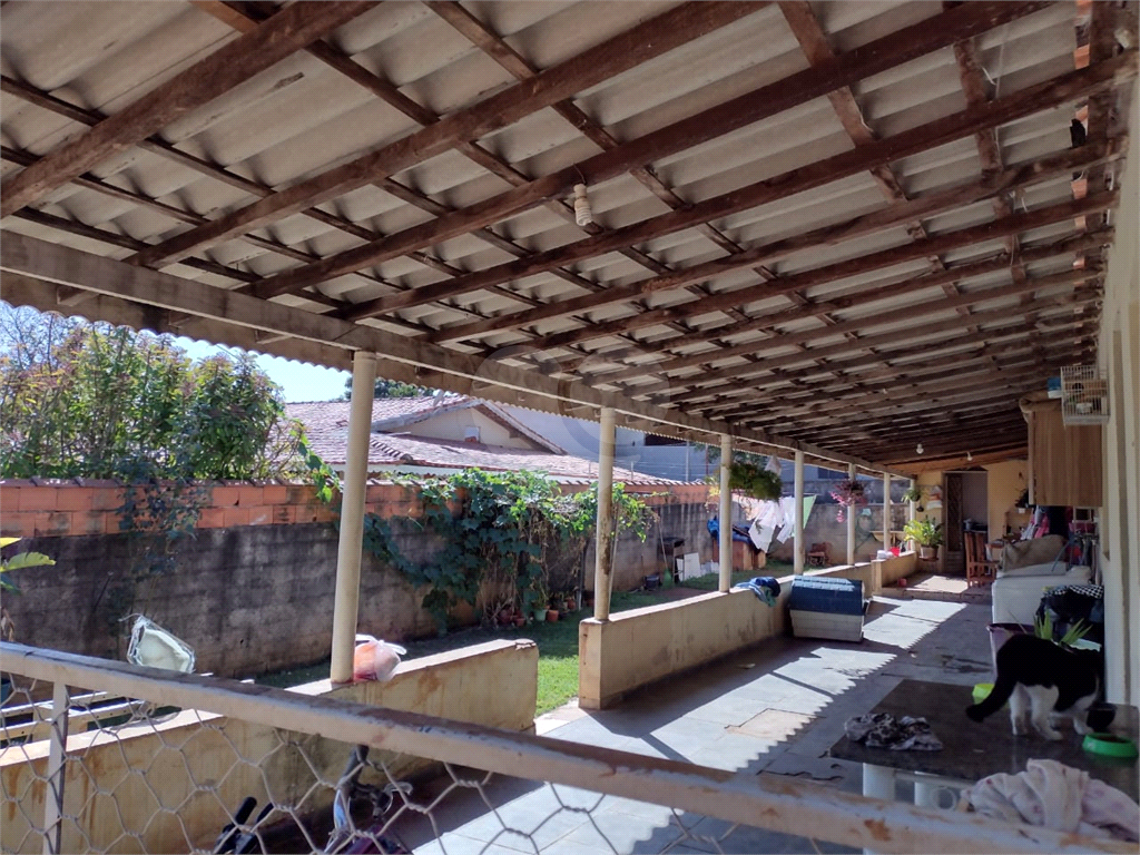 Chácara à venda com 3 quartos, 441m² - Foto 2