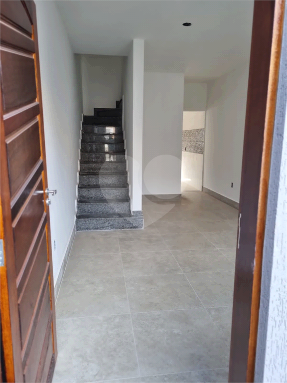 Sobrado à venda com 2 quartos, 60m² - Foto 4