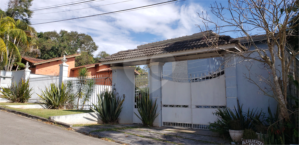 Casa de Condomínio à venda com 5 quartos, 409m² - Foto 4