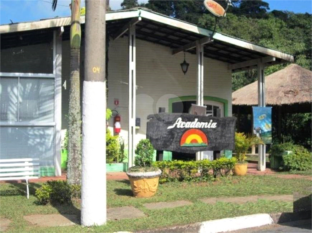 LOTE NO CONDOMÍNIO PARQUE SUIÇA