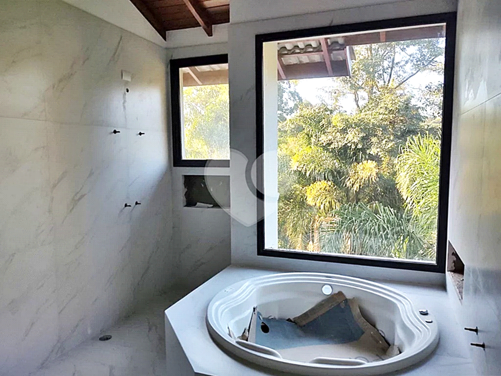 Casa de Condomínio à venda com 4 quartos, 300m² - Foto 19