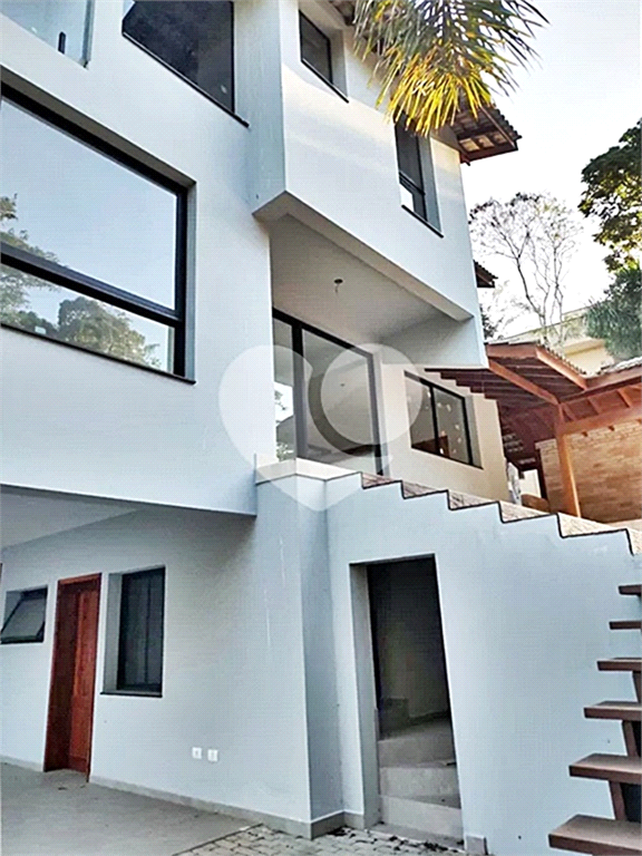 Casa de Condomínio à venda com 4 quartos, 300m² - Foto 11