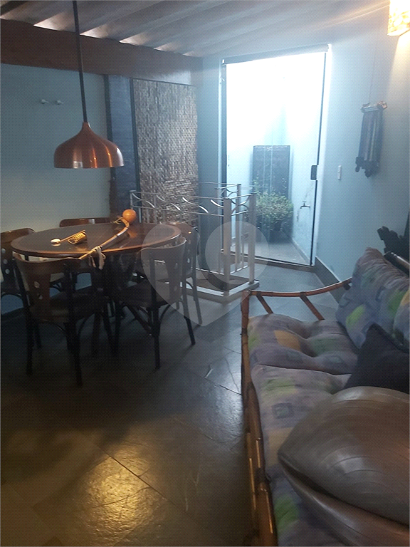 Sobrado a Venda na Vila Sabrina com 03 dormitórios por R$ 1.150.000,00