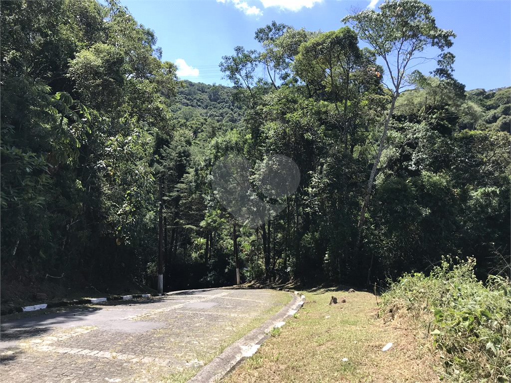 Lote 1598 m² Parque Suiça - Caieiras