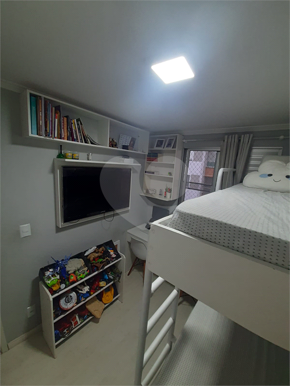 APARTAMENTO em PARQUE NOVO MUNDO