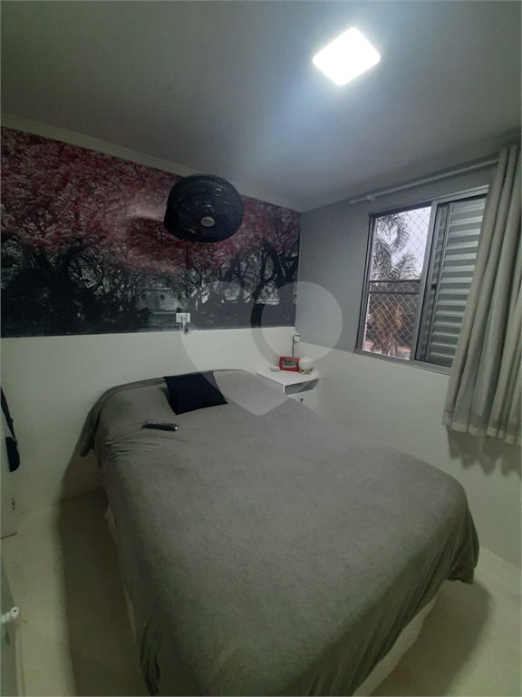 APARTAMENTO em PARQUE NOVO MUNDO