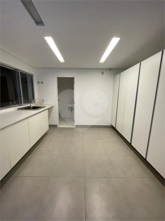 CASA REFORMADA NO JARDIM PAULISTANO