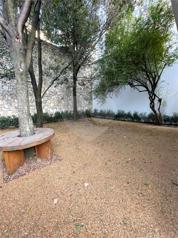 CASA REFORMADA NO JARDIM PAULISTANO