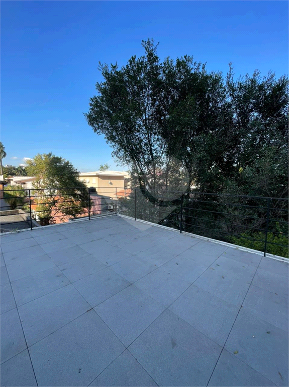 CASA REFORMADA NO JARDIM PAULISTANO