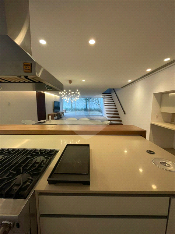 CASA REFORMADA NO JARDIM PAULISTANO