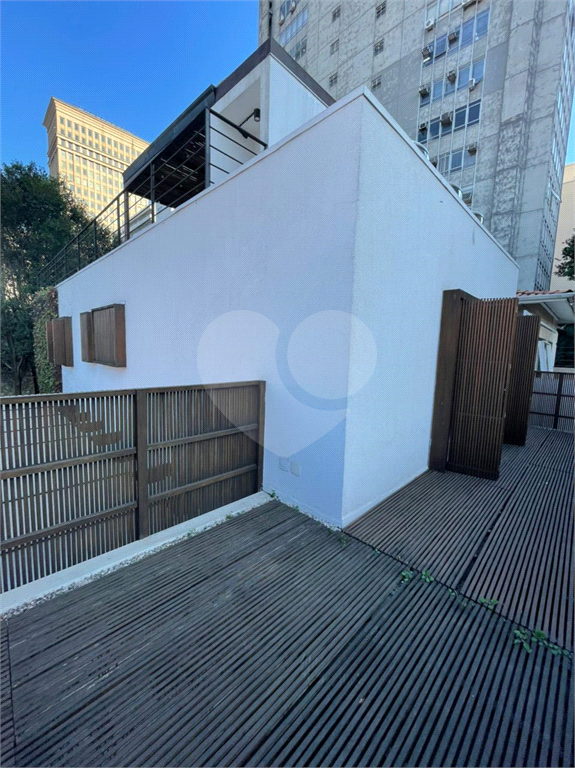 CASA REFORMADA NO JARDIM PAULISTANO