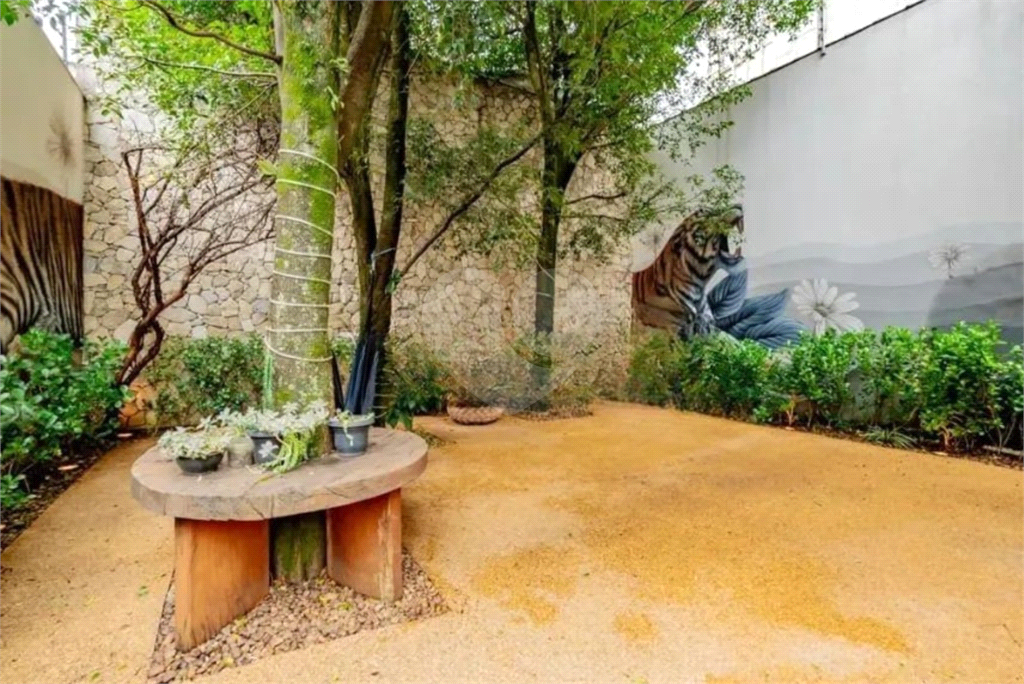 Casa à venda no Jardim Paulistano 