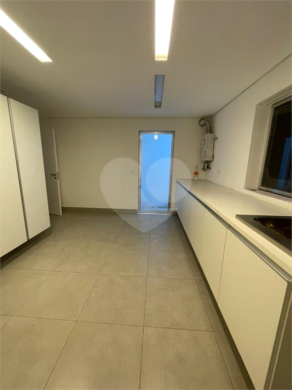 CASA REFORMADA NO JARDIM PAULISTANO