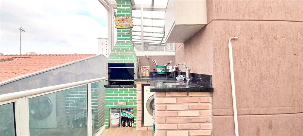 Esse sobrado em condominio fechado na Parada Inglesa esta esperando por você!