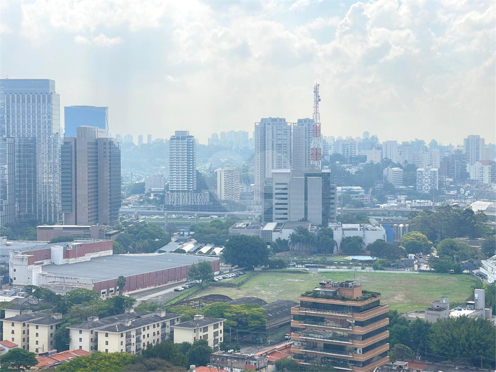 APARTAMENTO em BROOKLIN