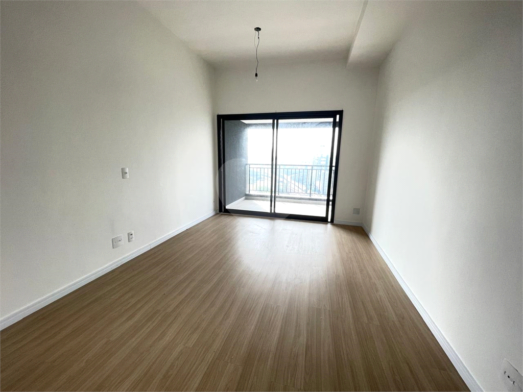 APARTAMENTO em BROOKLIN