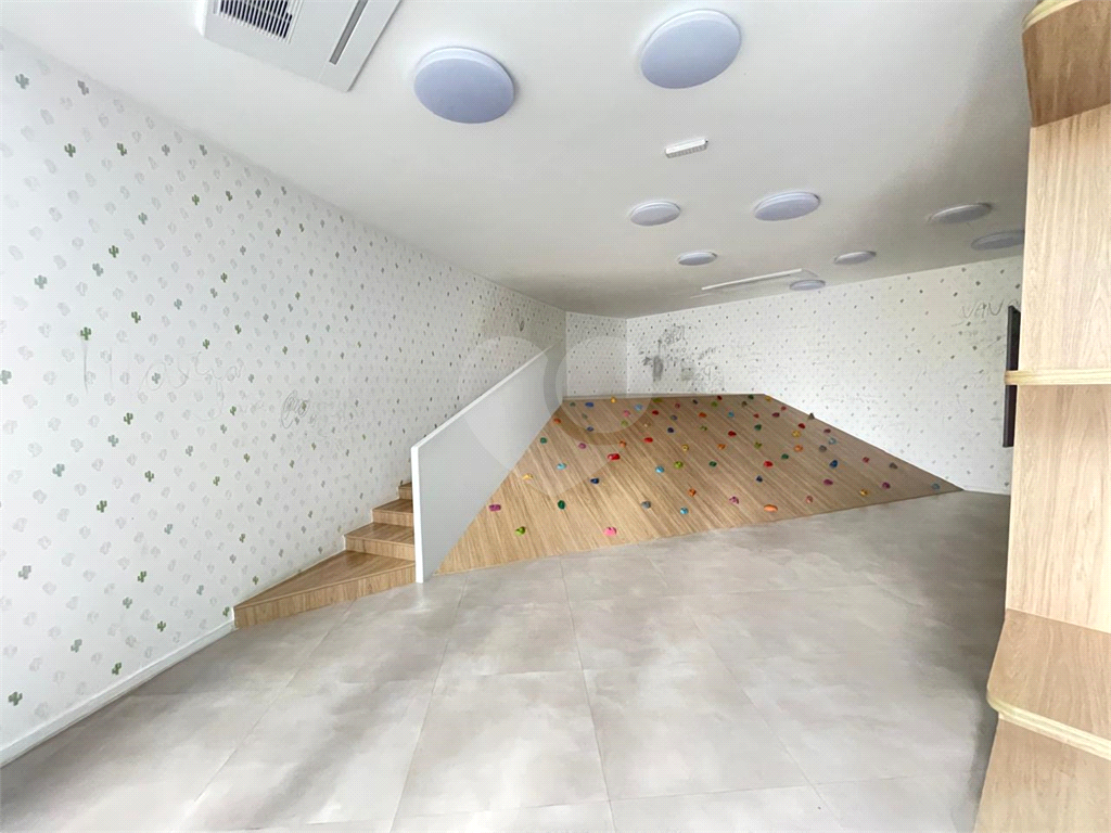 APARTAMENTO em BROOKLIN