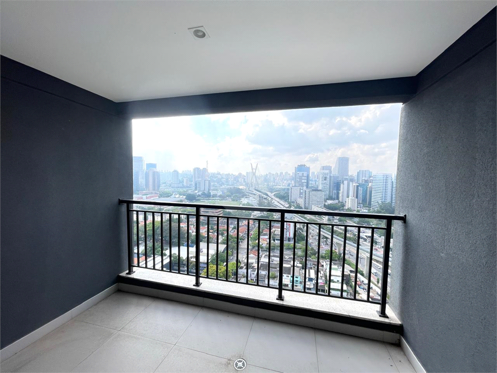 APARTAMENTO em BROOKLIN