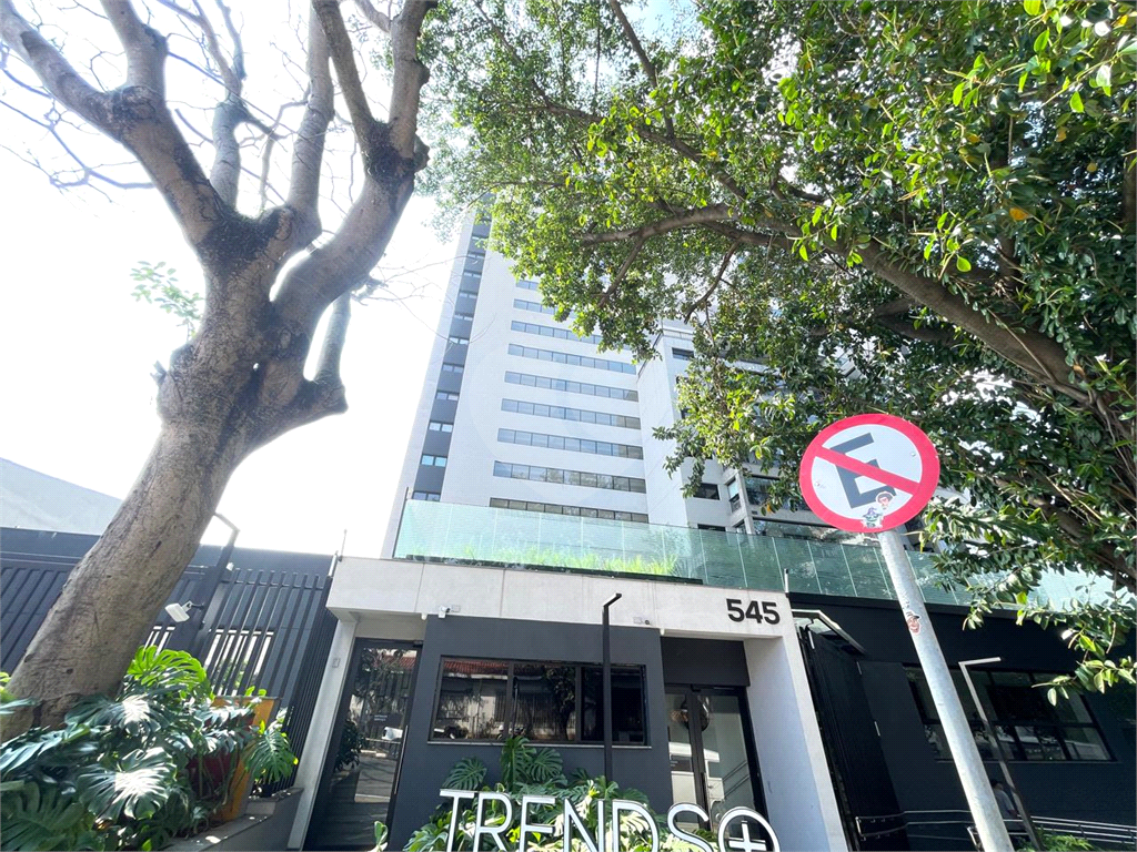 APARTAMENTO em BROOKLIN