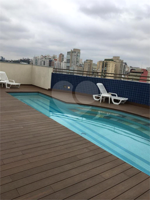 APARTAMENTO em HIGIENÓPOLIS