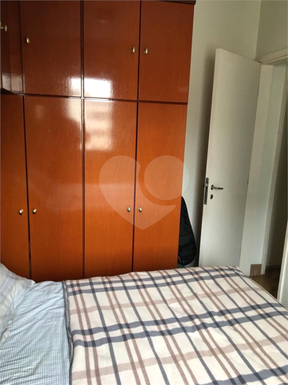 APARTAMENTO em HIGIENÓPOLIS
