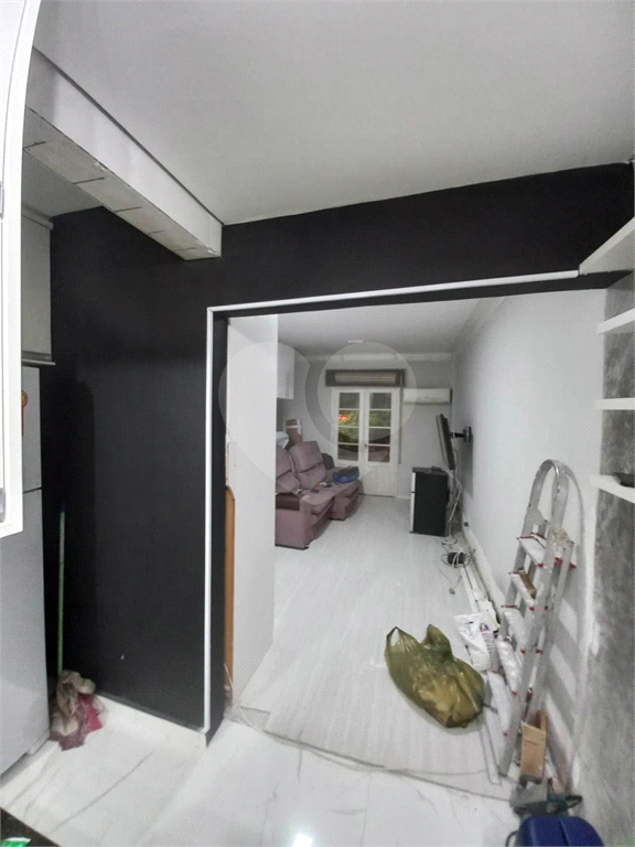 APARTAMENTO em BELA VISTA