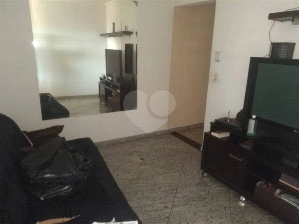 Casa de Condomínio à venda com 3 quartos, 198m² - Foto 1