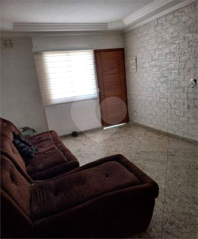 Casa de Condomínio à venda com 3 quartos, 198m² - Foto 2