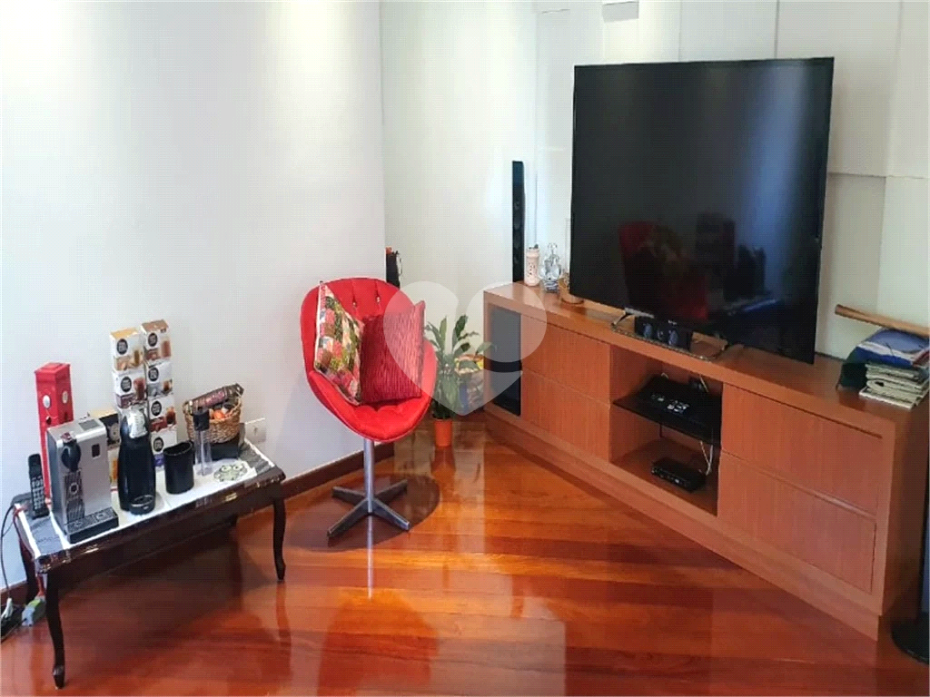 Casa de Condomínio à venda com 3 quartos, 450m² - Foto 15