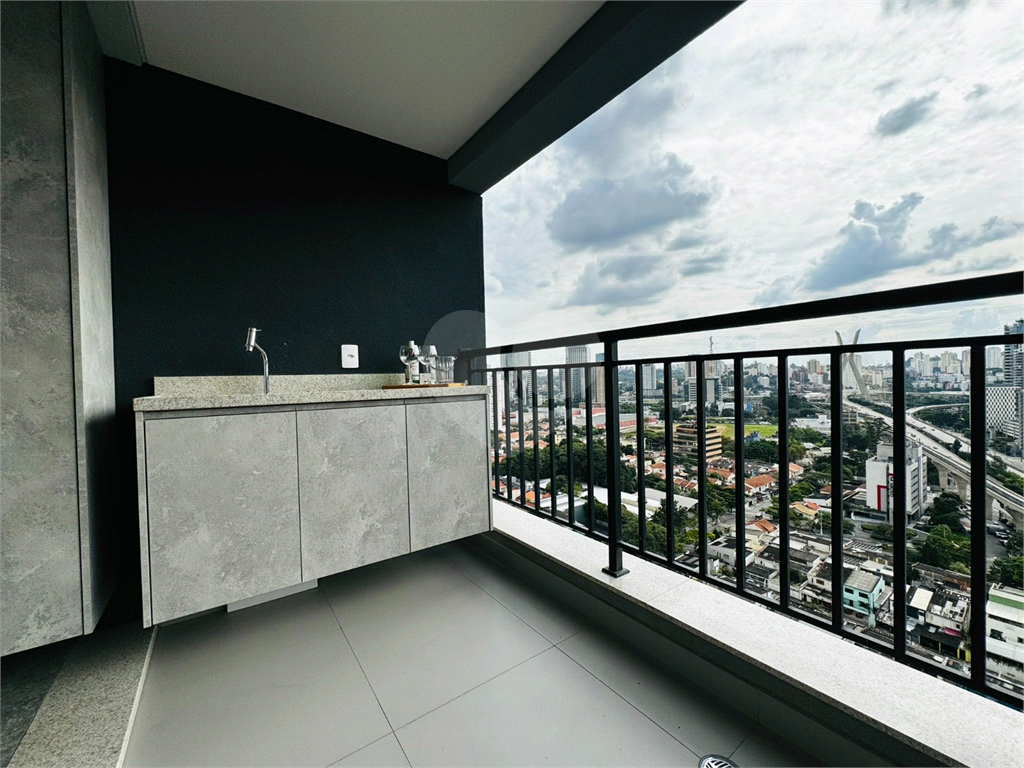 APARTAMENTO em BROOKLIN