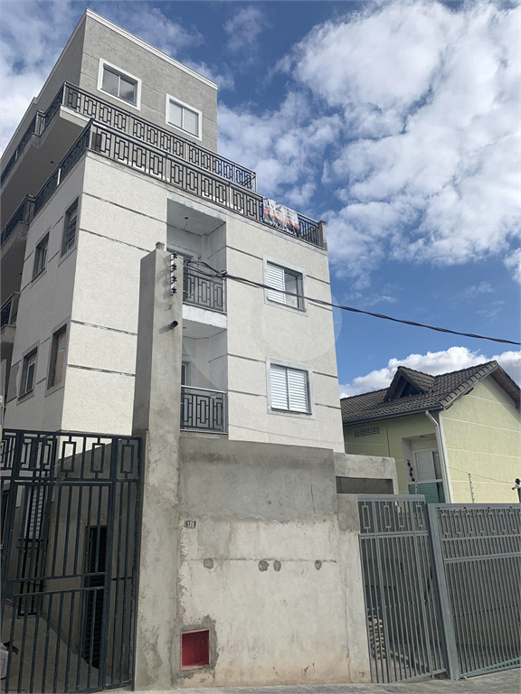 APARTAMENTOS EM CONDOMINIO FECHADO COM 01 E 02 DORMITÓRIOS E GARAGEM PARA VENDA NA CASA VERDE