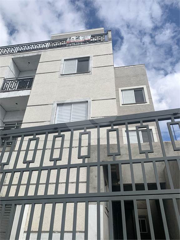 APARTAMENTOS EM CONDOMINIO FECHADO COM 01 E 02 DORMITÓRIOS E GARAGEM PARA VENDA NA CASA VERDE