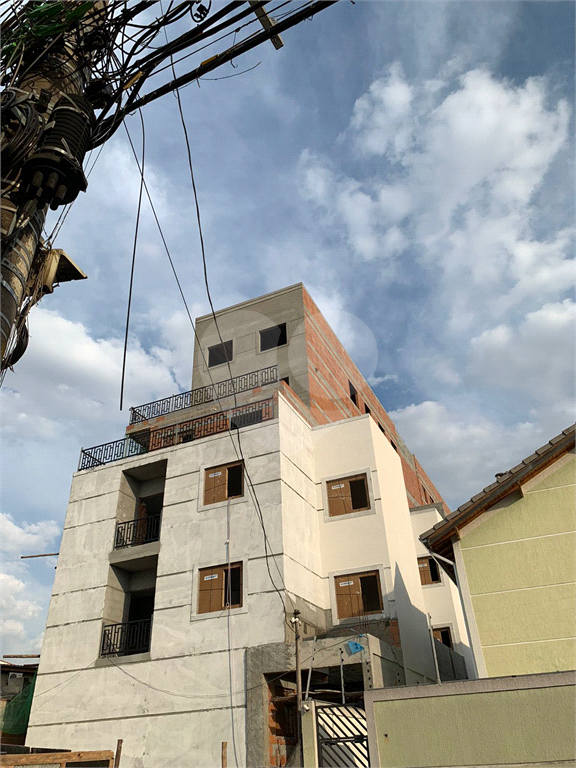 APARTAMENTOS EM CONDOMINIO FECHADO COM 01 E 02 DORMITÓRIOS E GARAGEM PARA VENDA NA CASA VERDE