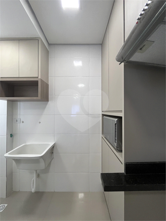 APARTAMENTOS EM CONDOMINIO FECHADO COM 01 E 02 DORMITORIOS E GARAGEM PARA VENDA NA CASA VERDE