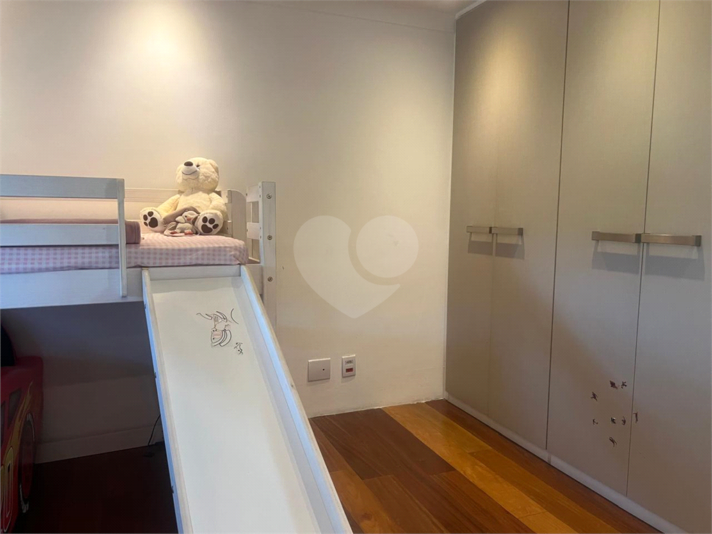 Luxo e Exclusividade - Apartamento a venda mobiliado no Boulevard Santana