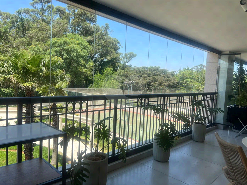 Luxo e Exclusividade - Apartamento a venda mobiliado no Boulevard Santana