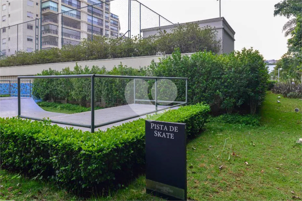 Luxo e Exclusividade - Apartamento a venda mobiliado no Boulevard Santana