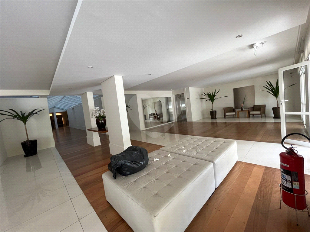 Luxo e Exclusividade - Apartamento a venda mobiliado no Boulevard Santana