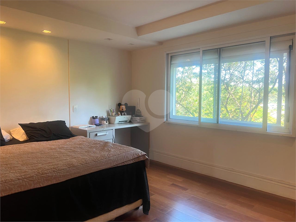 Luxo e Exclusividade - Apartamento a venda mobiliado no Boulevard Santana