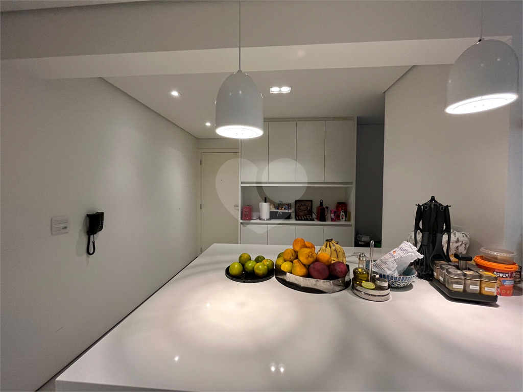 Luxo e Exclusividade - Apartamento a venda mobiliado no Boulevard Santana