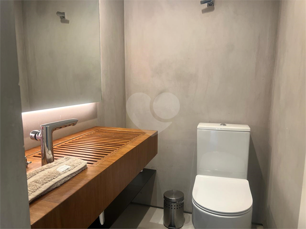 Luxo e Exclusividade - Apartamento a venda mobiliado no Boulevard Santana