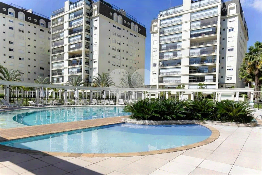 Luxo e Exclusividade - Apartamento a venda mobiliado no Boulevard Santana