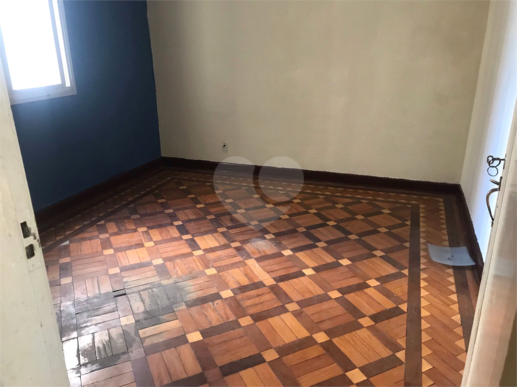 apto 3 dorms SANTANA predio baixo proximo metro