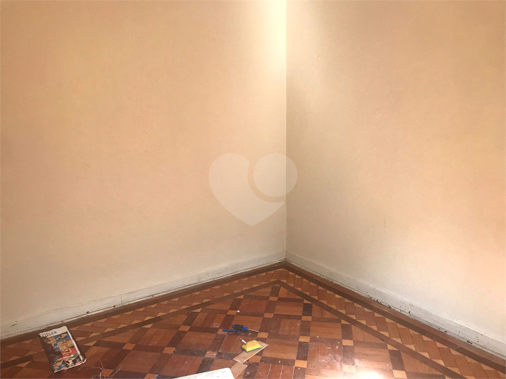 apto 3 dorms SANTANA predio baixo proximo metro