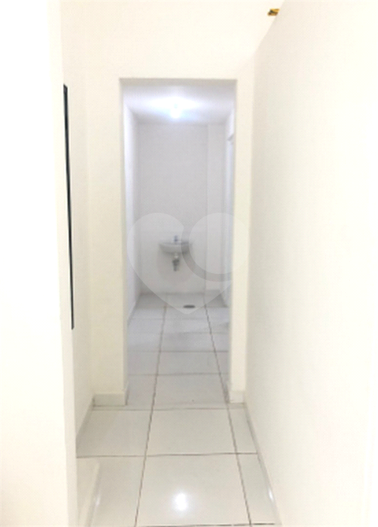 SALÃO COMERCIAL em SANTO AMARO