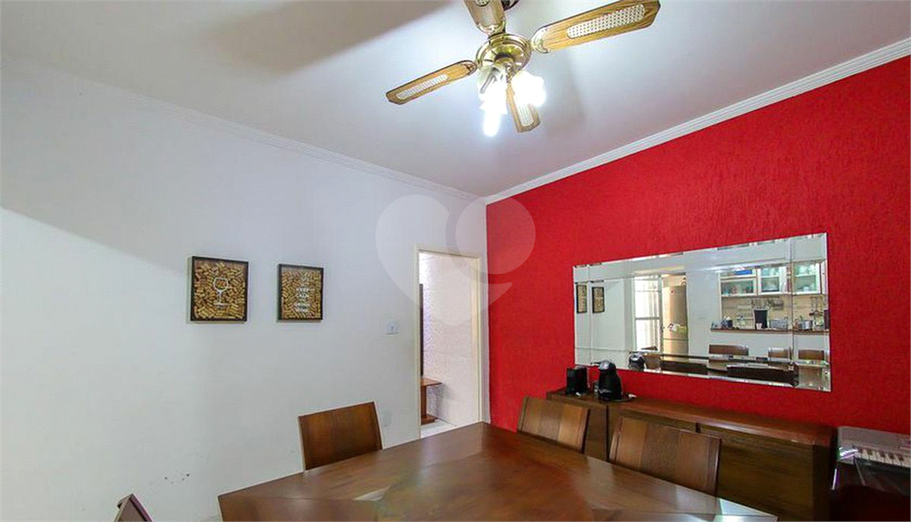 Casa térrea localizada na Vila Guilherme, próxima ao Parque do Trote!